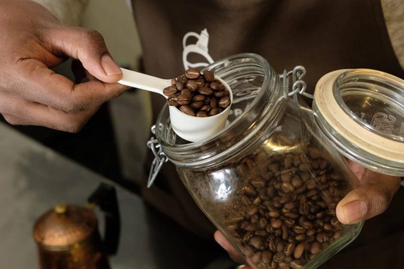 How Many Cups Of Coffee Does A 12 oz Bag Make?