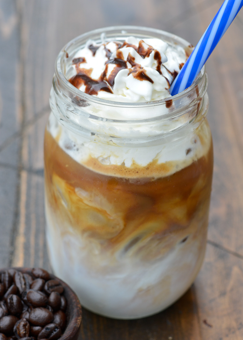 Iced Peppermint Latte - Maebells