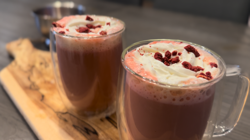 Easy Red Velvet Latte Recipe — Cooking with Anadi