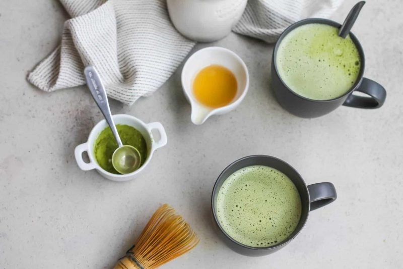 Oat Milk Matcha Latte - Hey Nutrition Lady