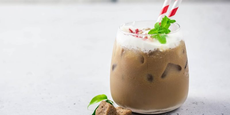 Peppermint Iced Latte Coffee Recipe - Perfect Brew